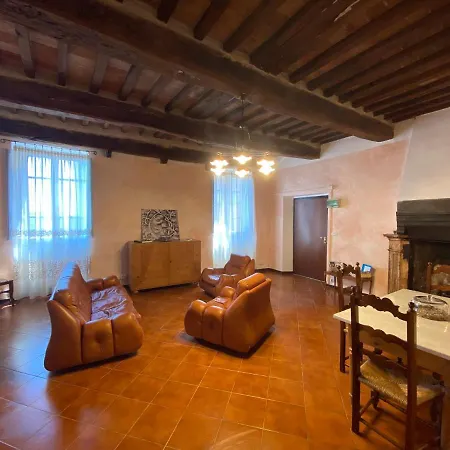 Apartment Casa Di Nonna Rinda-via Del Castello N6